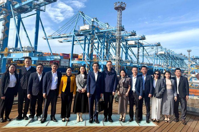 Thủ Tục Mua Bán Căn Hộ Capital Square Đà Nẵng: Điều Cần Biết https://batdongsan358.com.vn 1 Phối cảnh một dự án căn hộ cao cấp tại Đà Nẵng